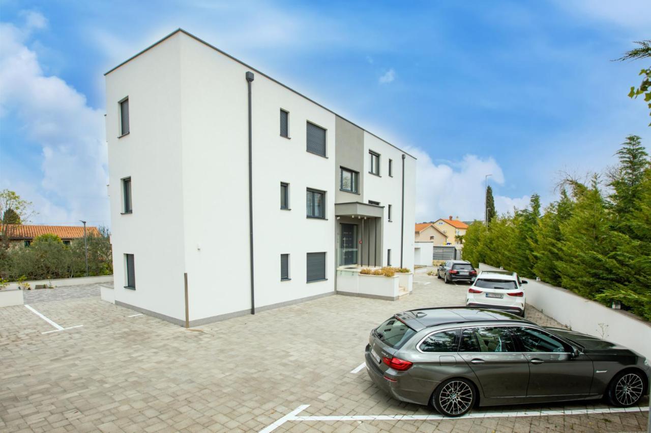 Apartment Muzini Malinska Ngoại thất bức ảnh