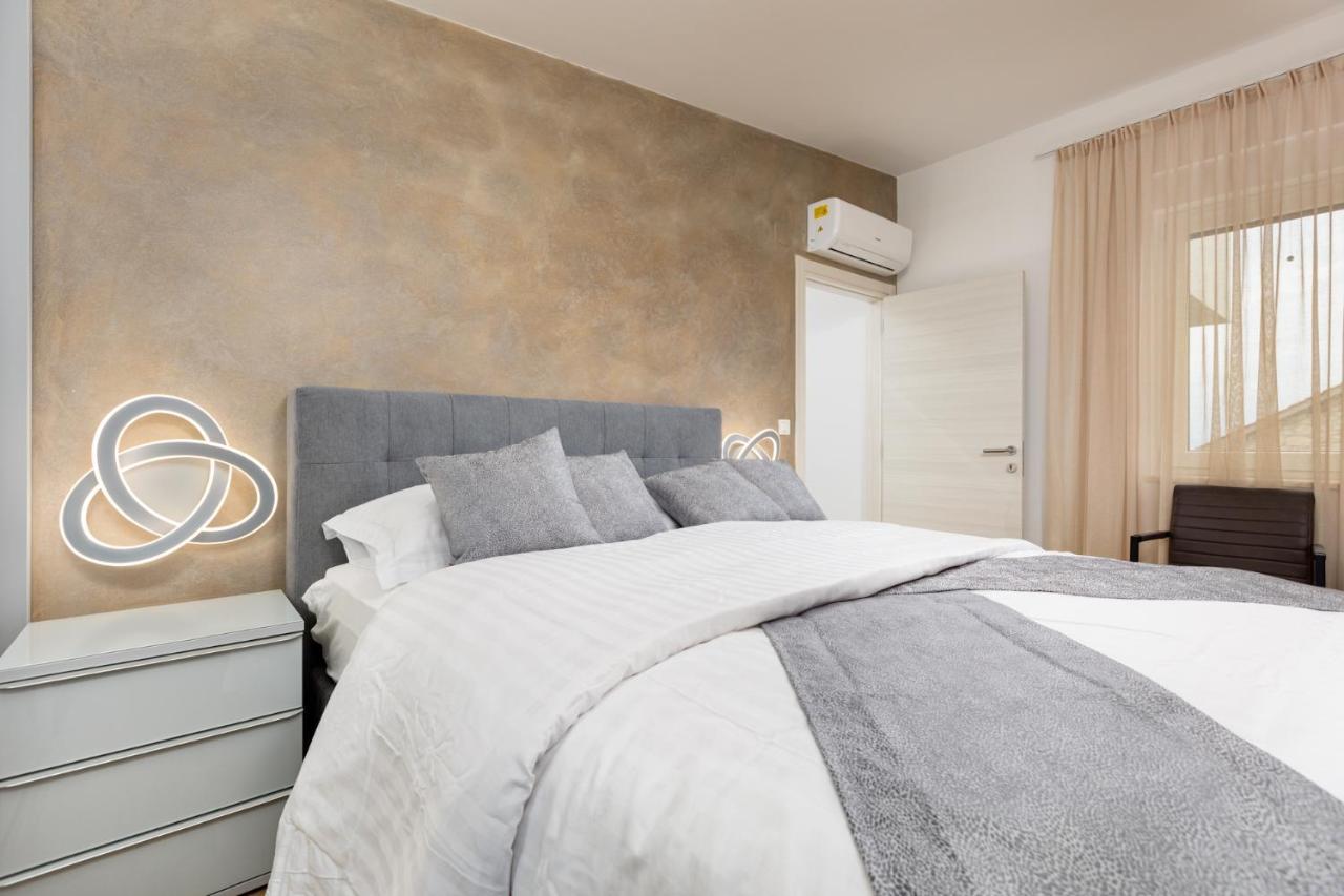 Apartment Muzini Malinska Ngoại thất bức ảnh